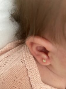 Colocación de pendientes a domicilio colocacion de pendientes 2