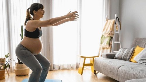 mujer que hace ejercicio